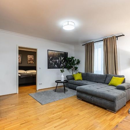 Live Centrally In A Spacious And Modern Apartment In Wien Exteriör bild