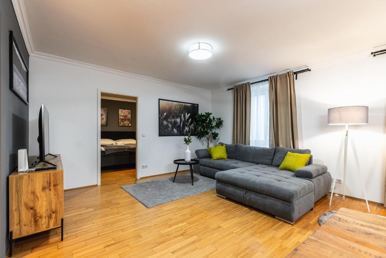 Live Centrally In A Spacious And Modern Apartment In Wien Exteriör bild