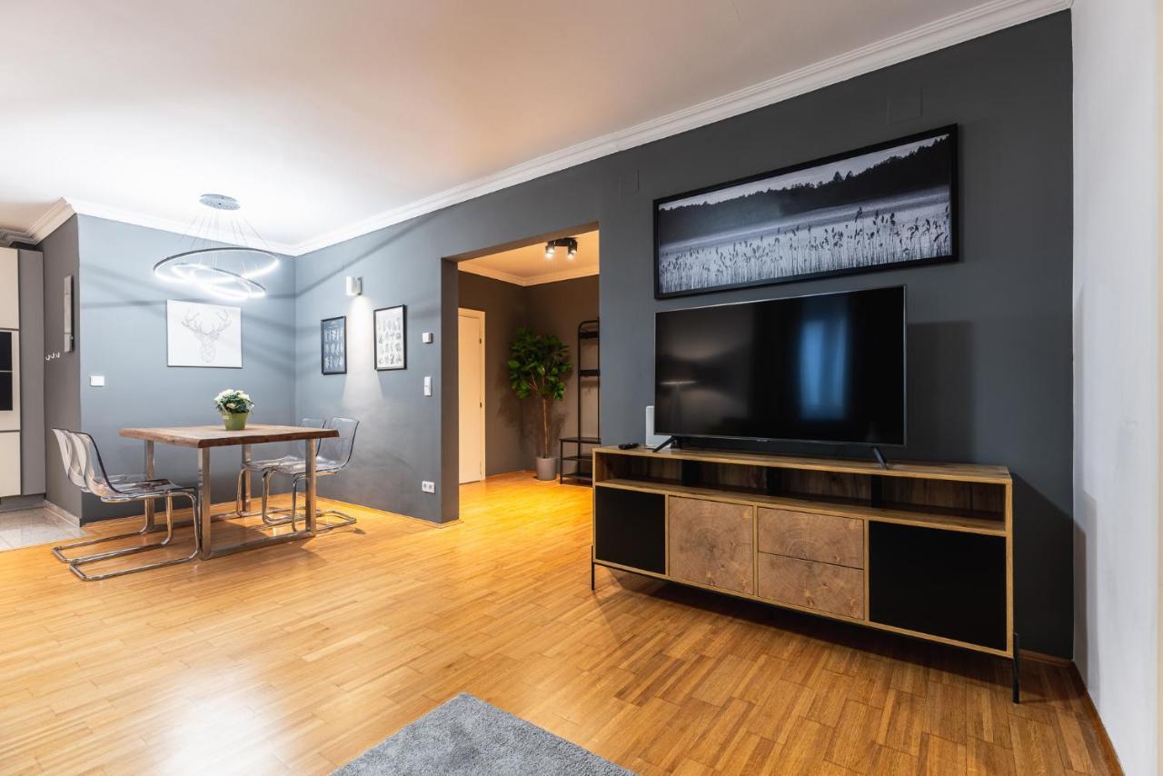 Live Centrally In A Spacious And Modern Apartment In Wien Exteriör bild