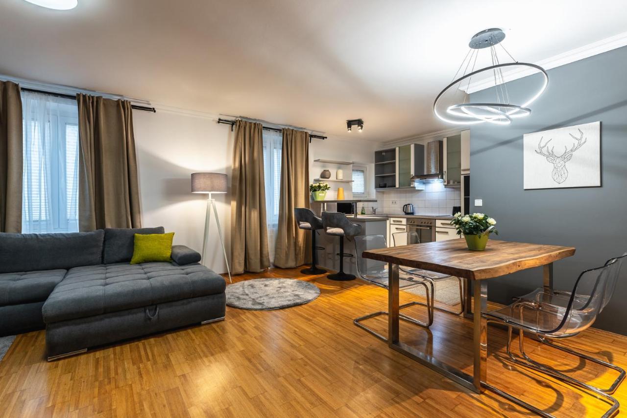 Live Centrally In A Spacious And Modern Apartment In Wien Exteriör bild