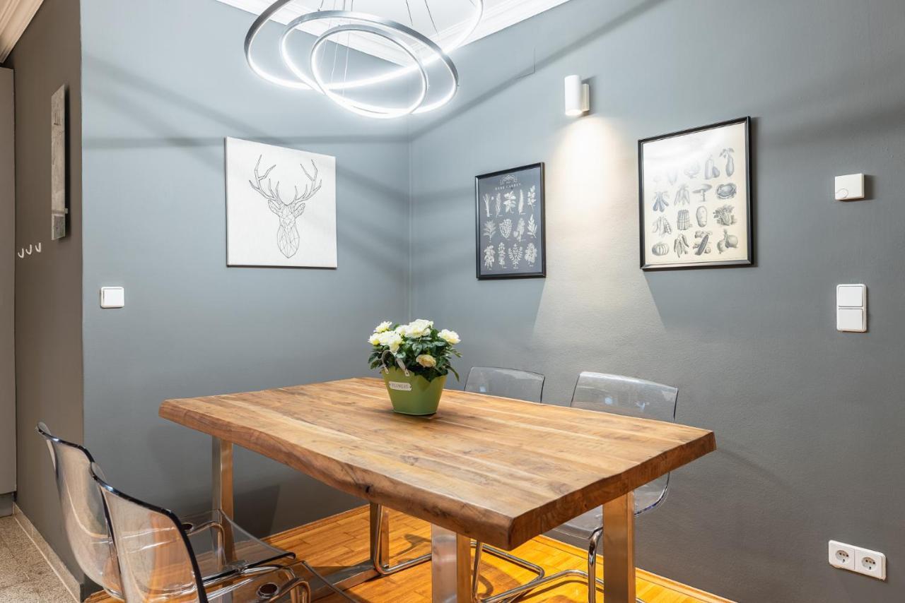 Live Centrally In A Spacious And Modern Apartment In Wien Exteriör bild